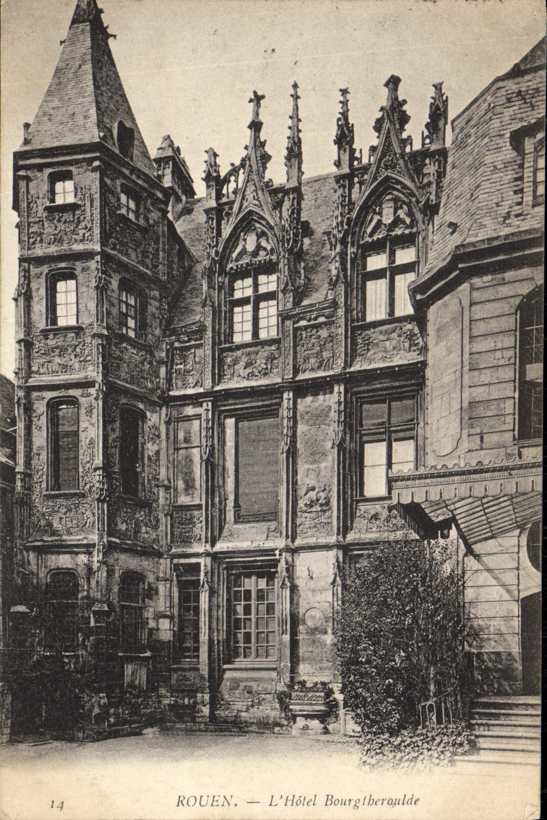CPA Rouen L'Hotel Bourgtheroulde