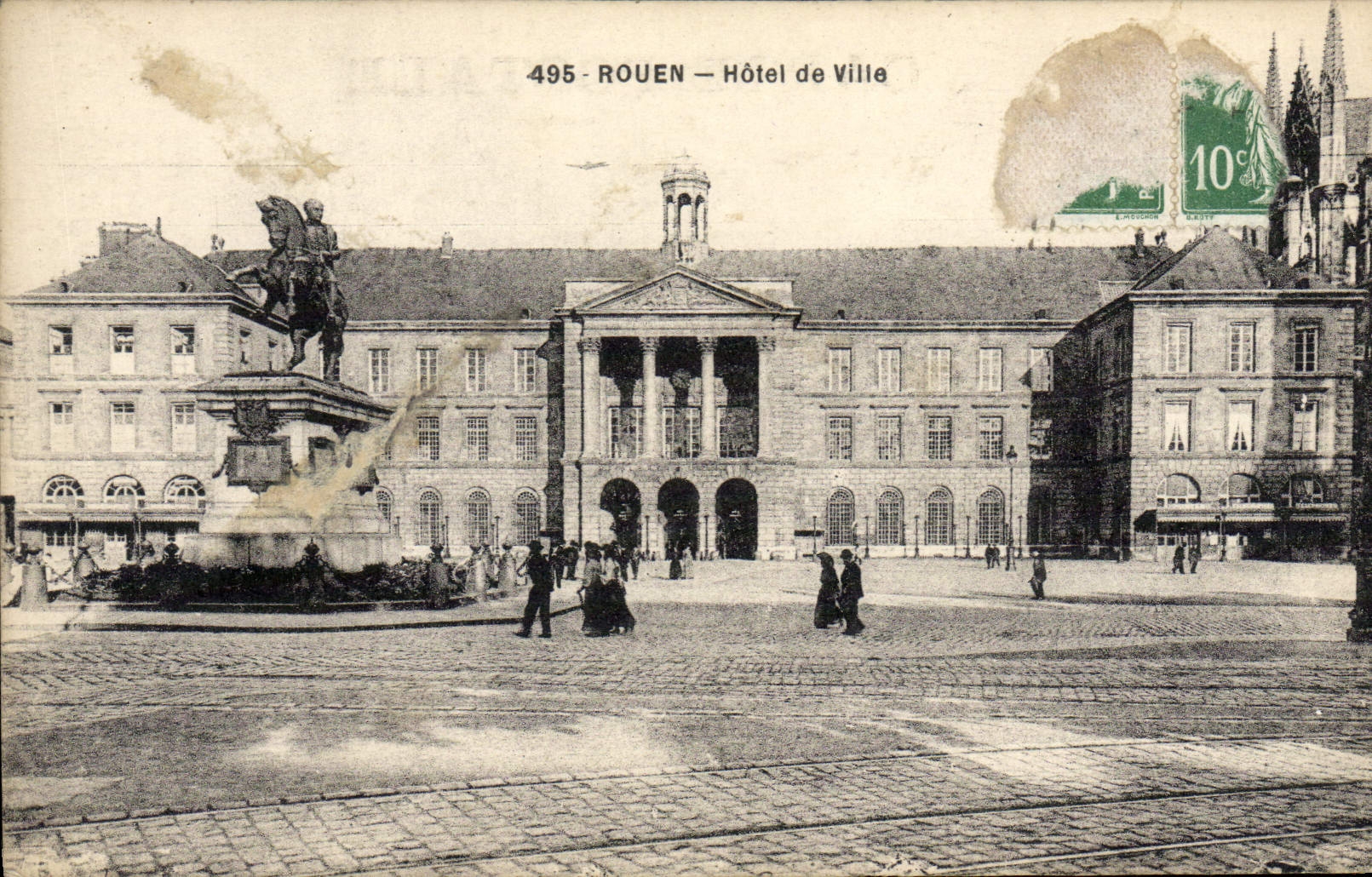 VINTAGE POSTCARD Rouen Town hall