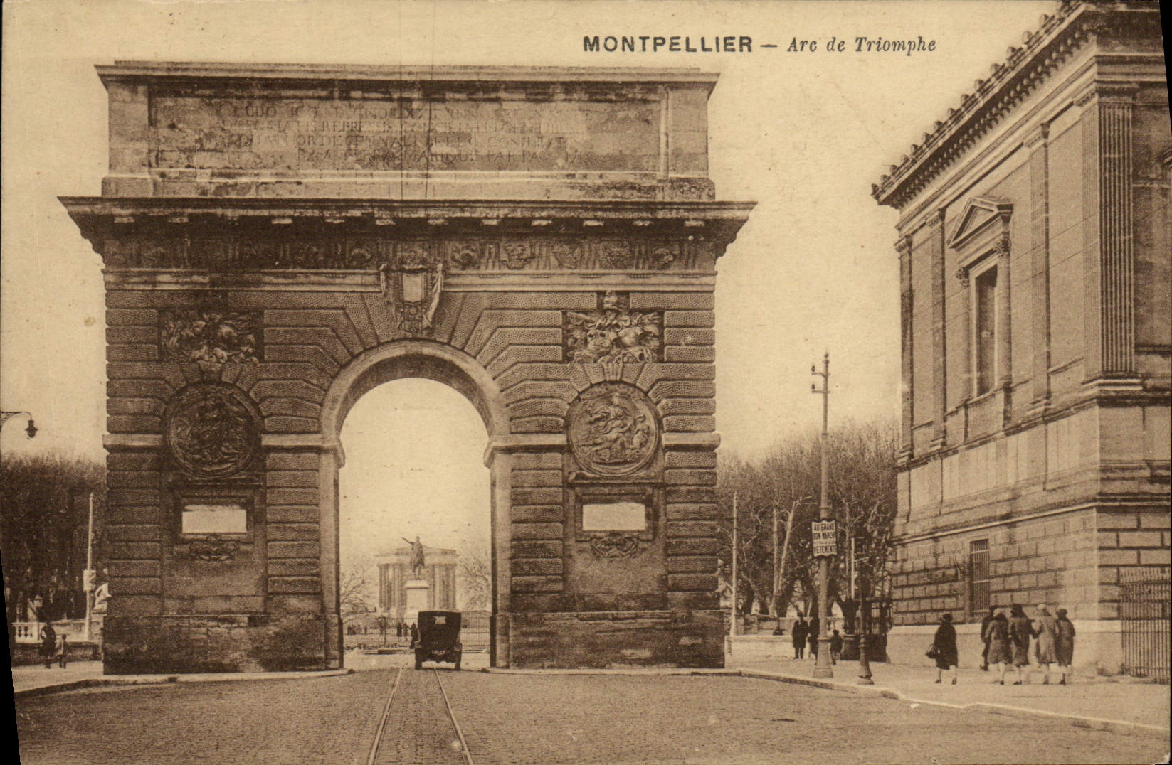 CPA Montpellier Arc de Triomphe