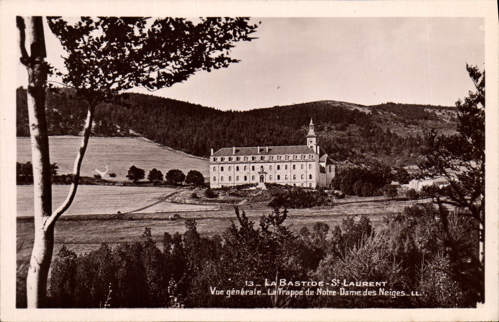 CPA La Bastide St Laurent Vue generale La Trappe de Notre Dame des Neiges