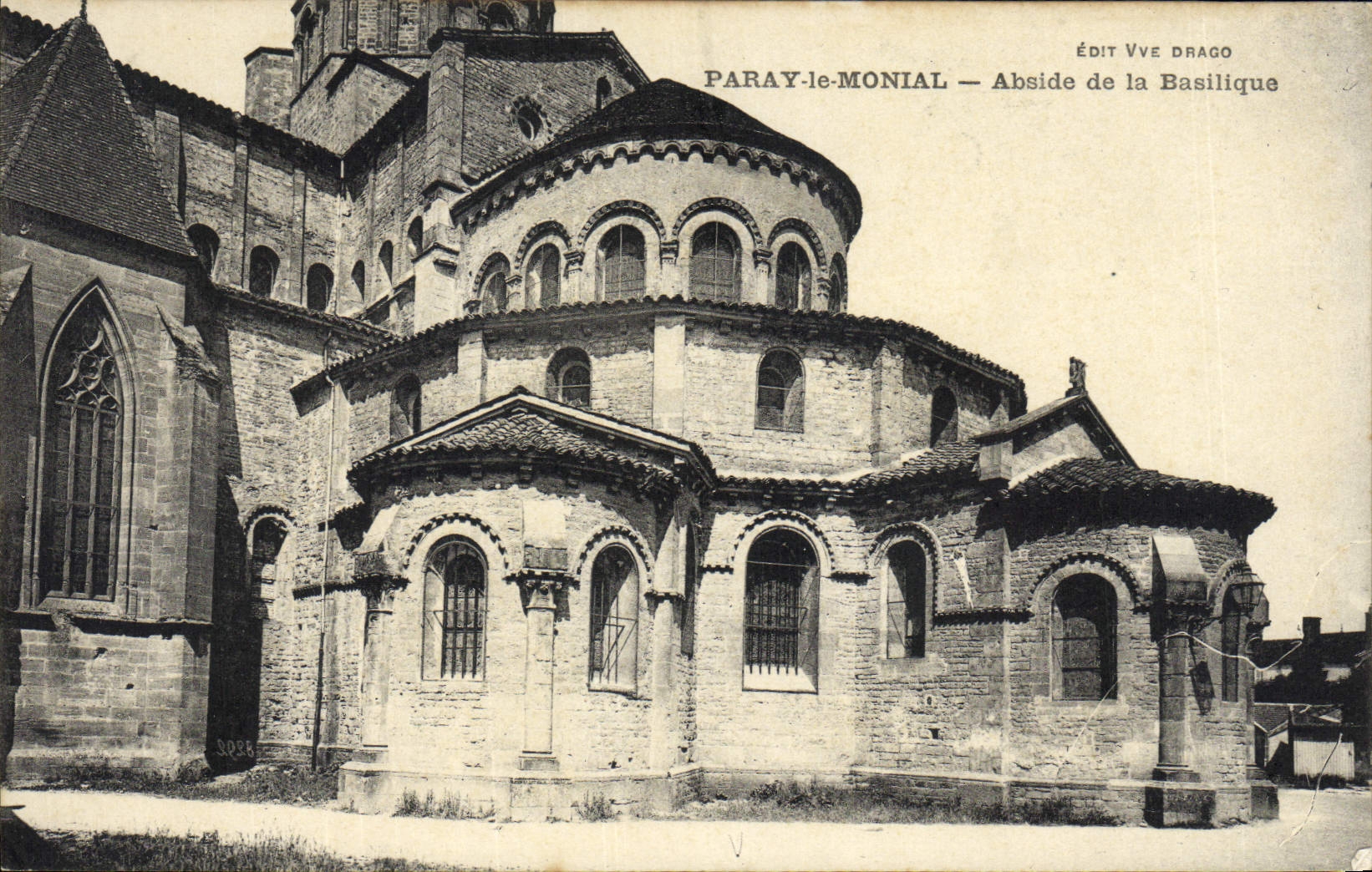Apse de Paray Monial de la POSTAL de la VENDIMIA de la basílica