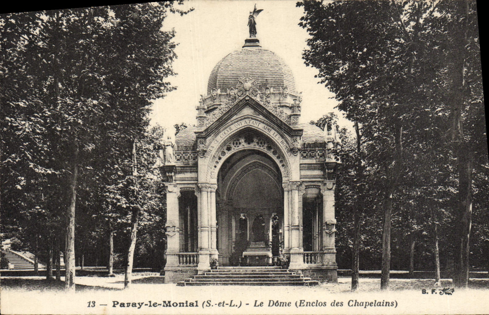 POSTAL Paray Monial de la VENDIMIA la bóveda incluida de los capellanes