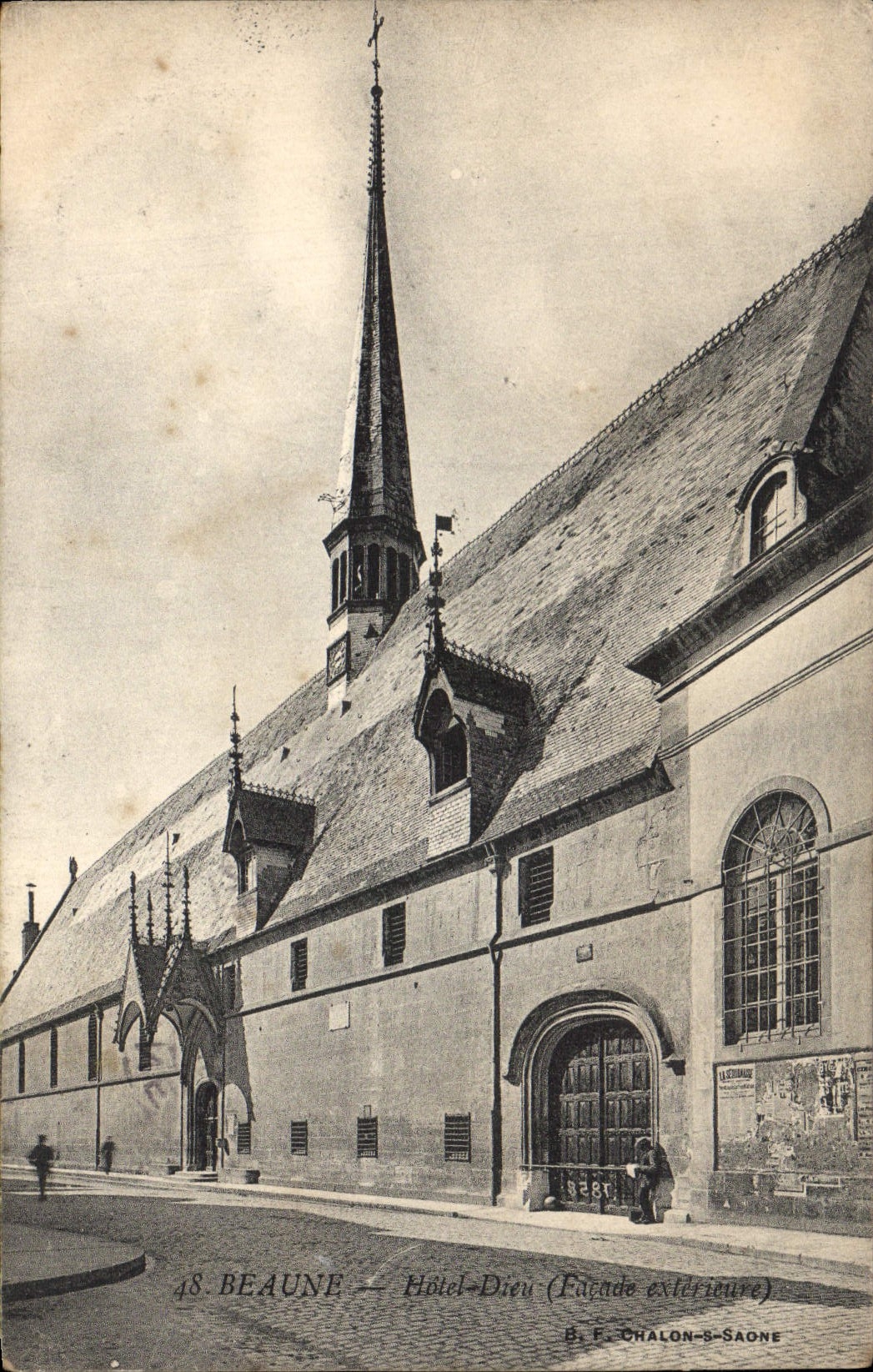 CPA Beaune Hotel Dieu Facade exterieure