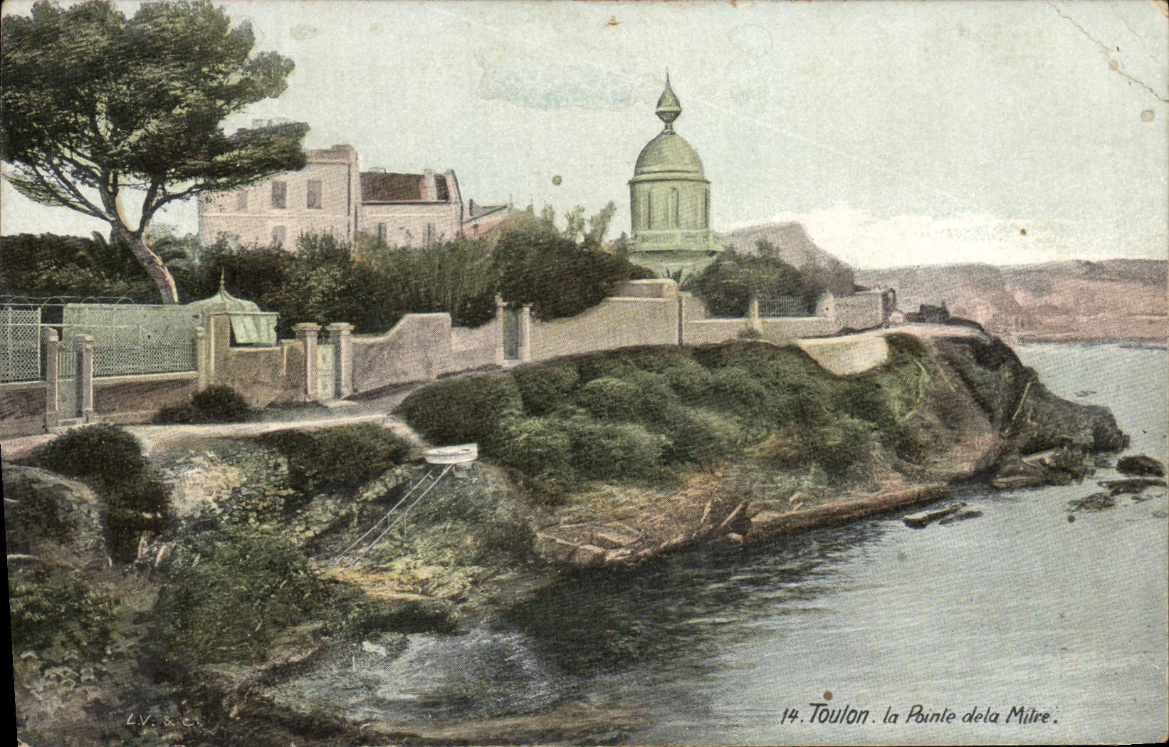 VINTAGE POSTCARD Toulon the Point of the Test card