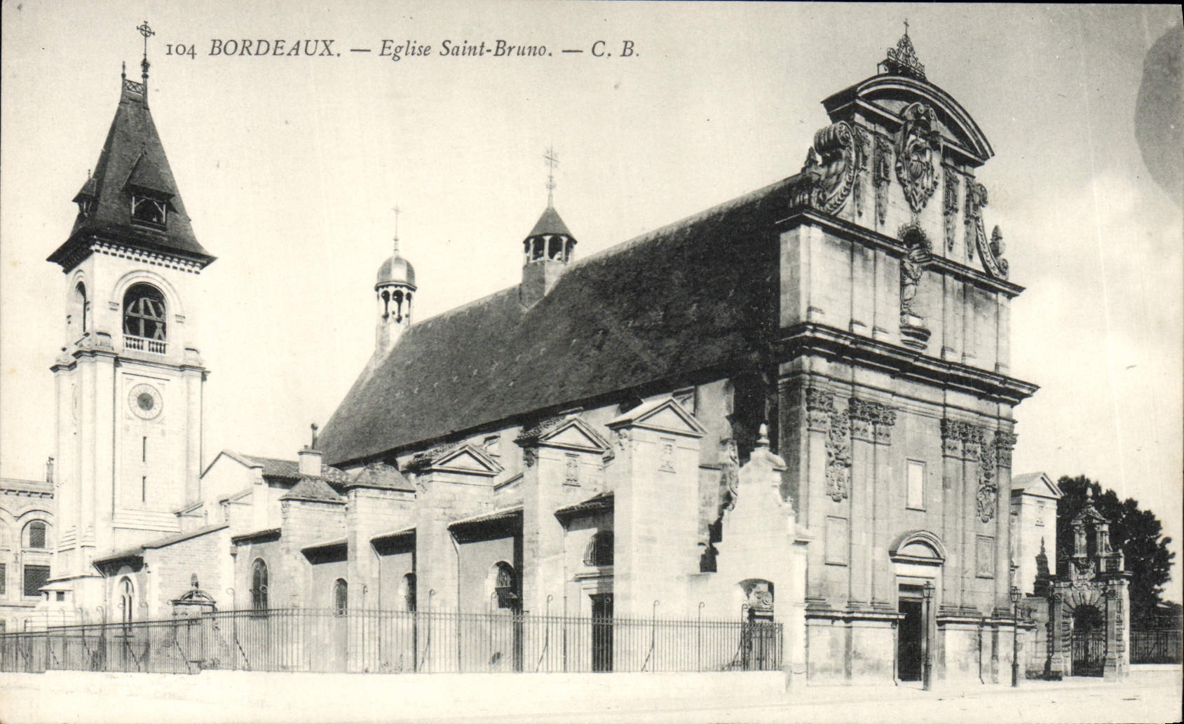 CPA Bordeaux Eglise Saint Bruno