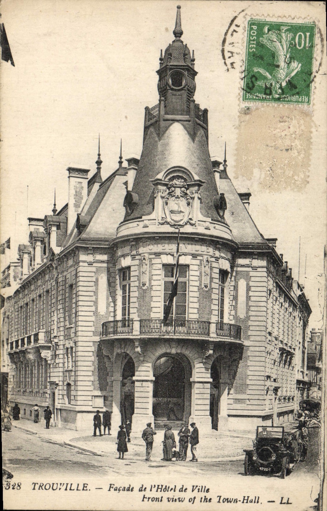 Ataque frontal de Trouville de la POSTAL de la VENDIMIA del ayuntamiento del automóvil