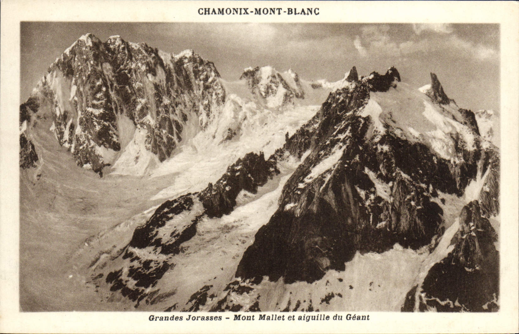 Montaje del mazo de Chamonix Mont Blanc Jorasses de la POSTAL de la VENDIMIA e interruptores grandes del gigante