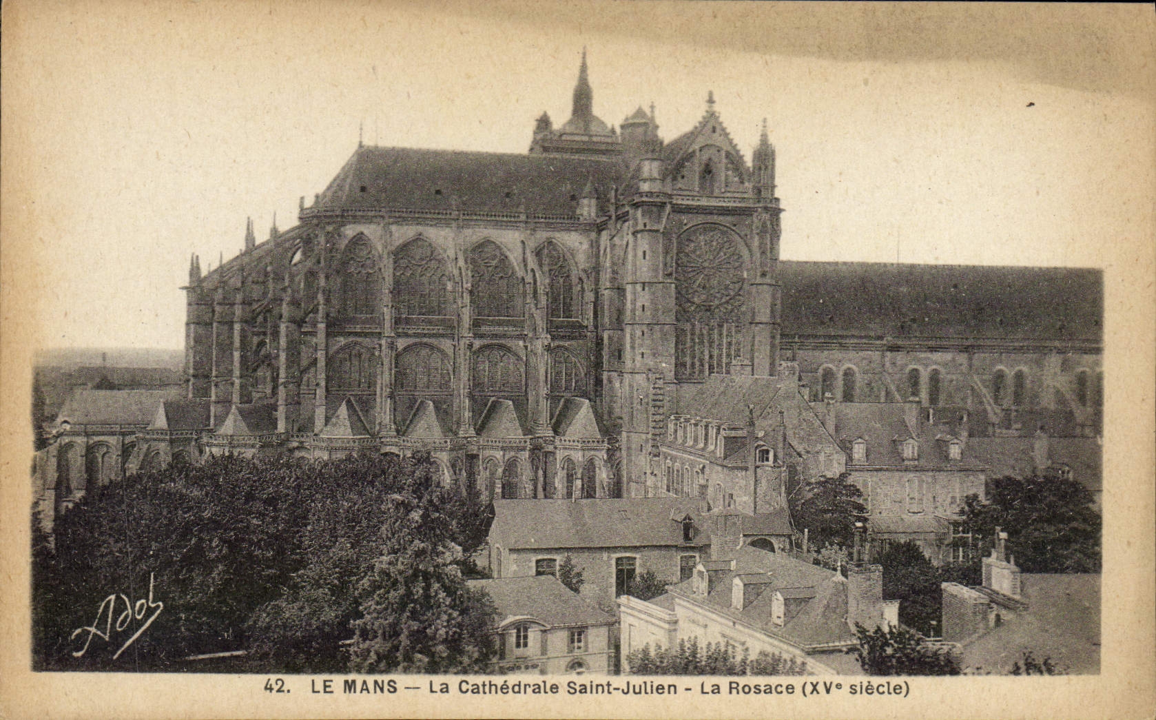 CPA Le Mans La Cathedrale Saint Julien La Rosace