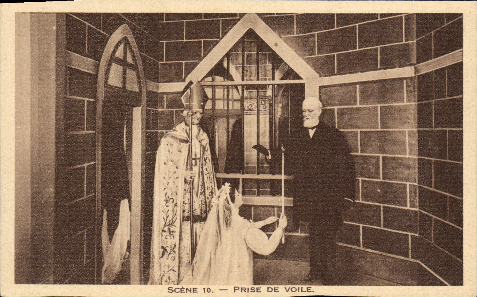 Escena de la POSTAL de la VENDIMIA que toma el velo Lisieux