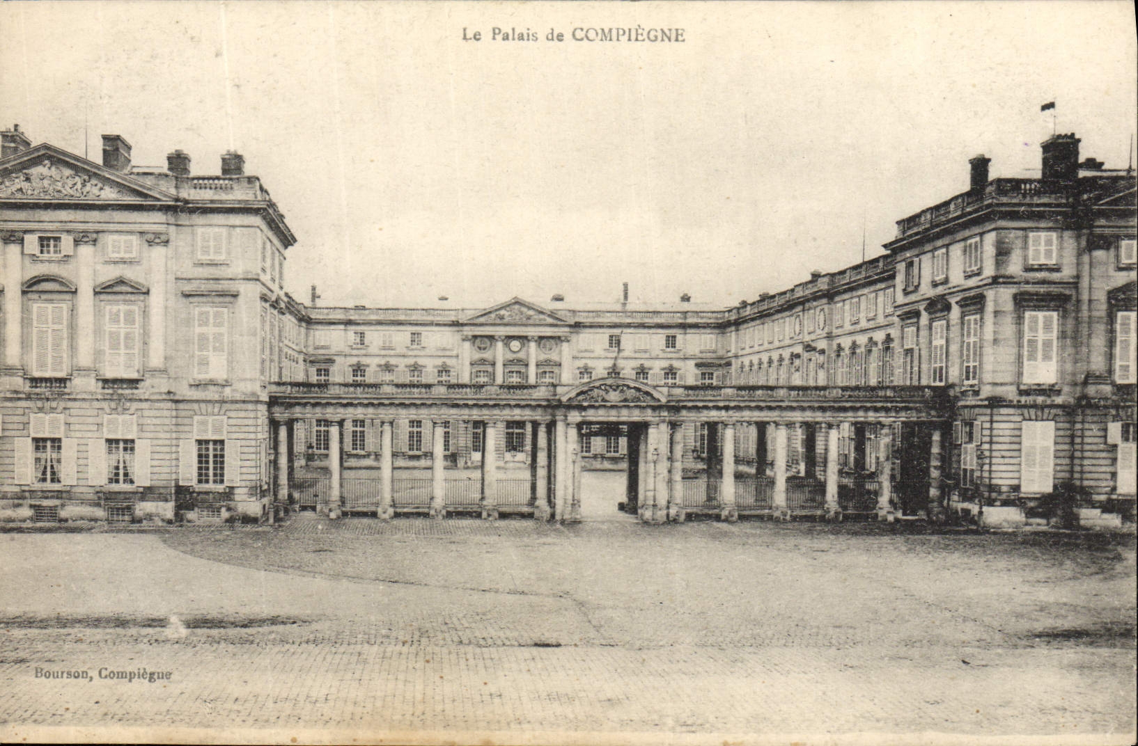 POSTAL de la VENDIMIA el paladar de Compiegne