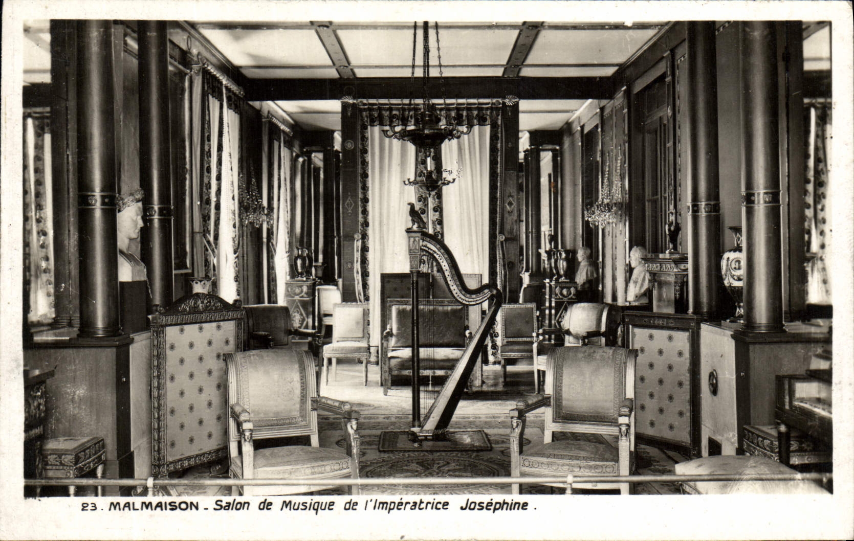 CPA Malmaison Salon de Muwique de L'Imperatrice Josephine