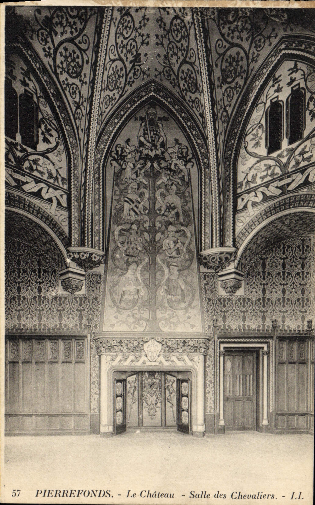 POSTAL Pierrefonds de la VENDIMIA el cuarto del castillo de los caballeros