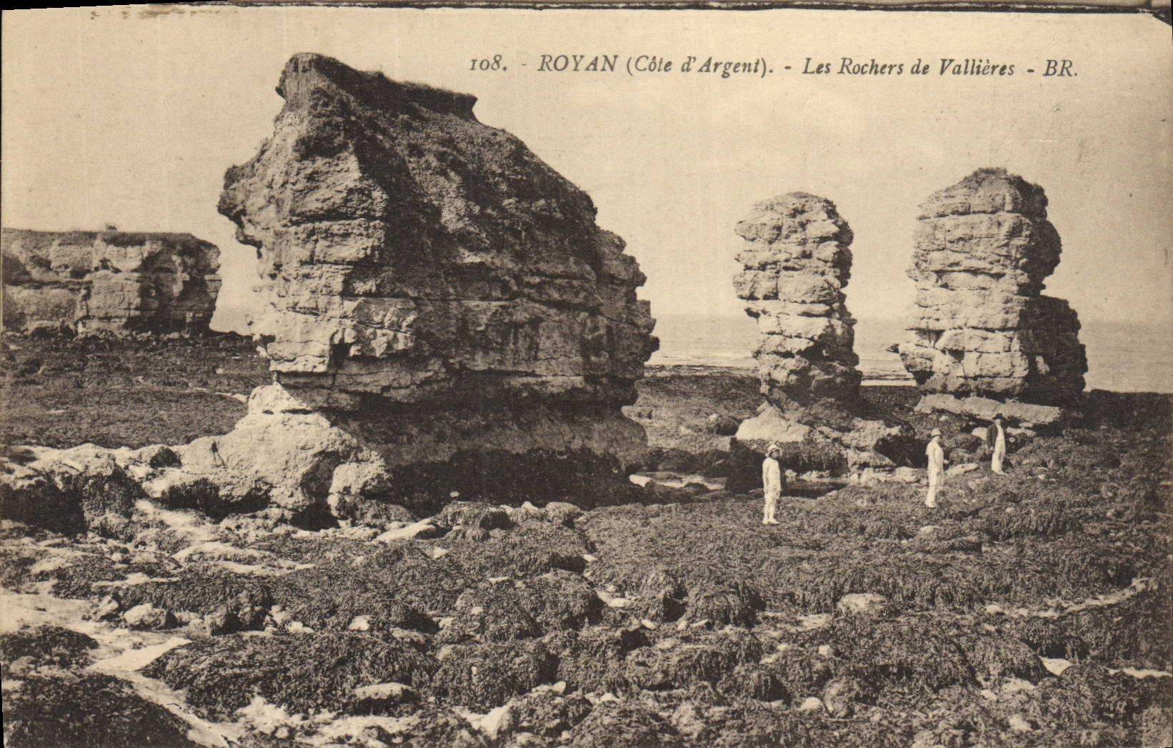 CPA Royan Les Rochers de Vallieres