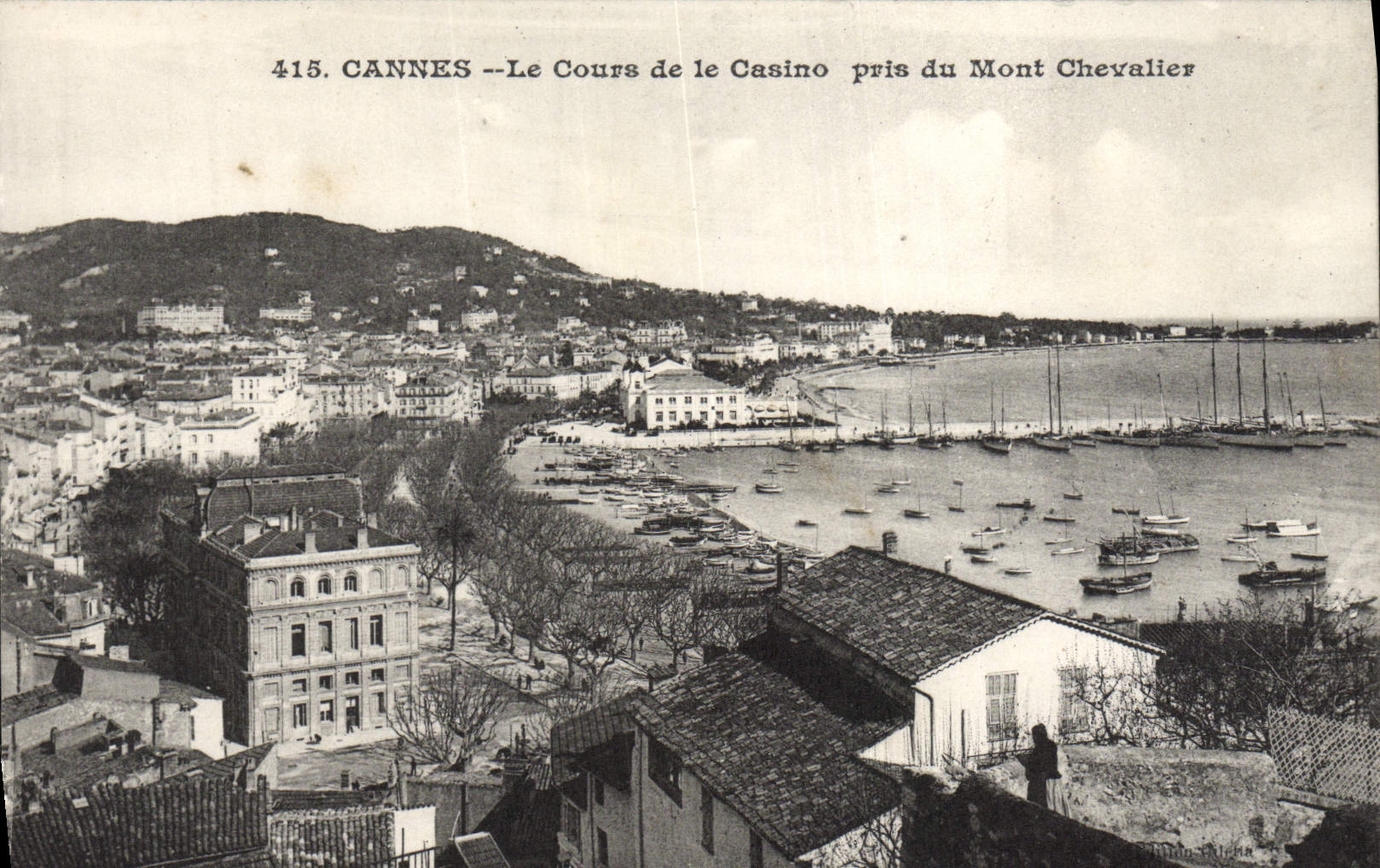 VINTAGE POSTCARD Cannes the Course of the Casino Taken of the Mount Knight