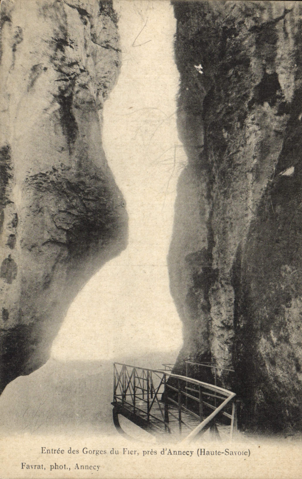 CPA Entree des Gorges du Fier pres d'Annecy