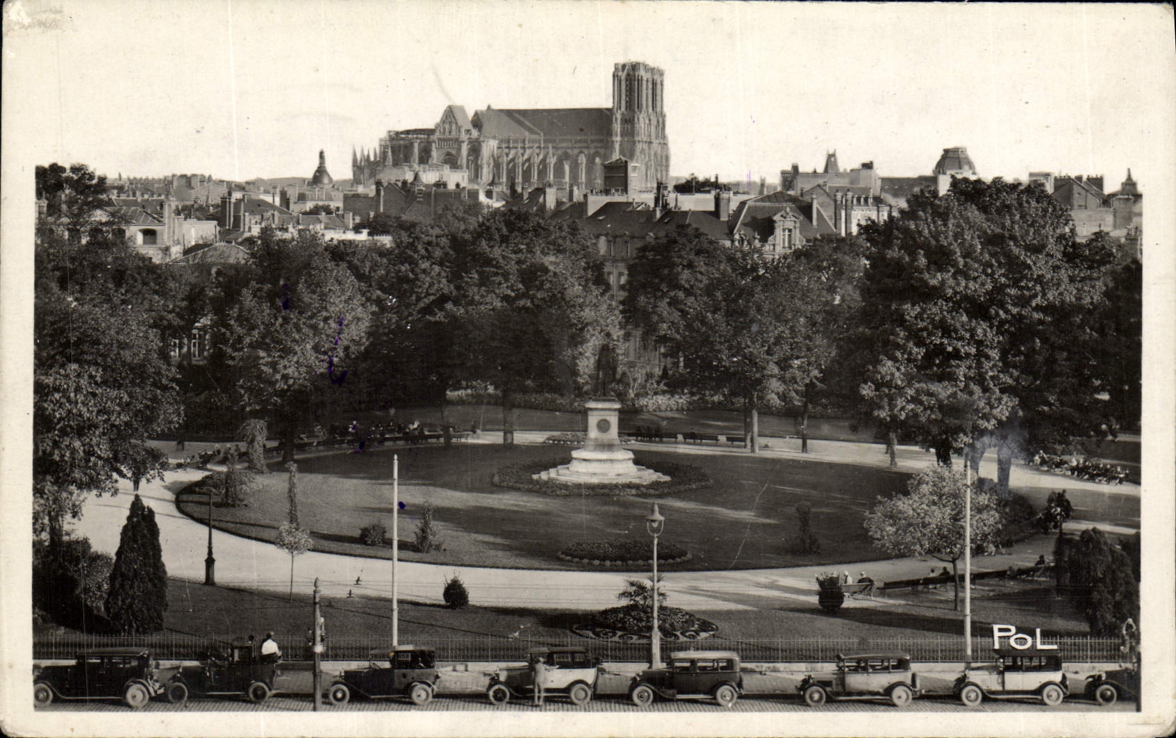 MODERN CARD Rheims View In the foreground the Automobile Colbert Garden