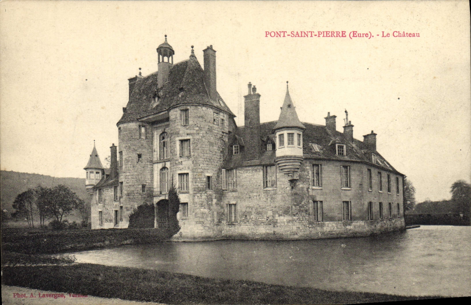 CPA Pont Saint Pierre Le Chateau