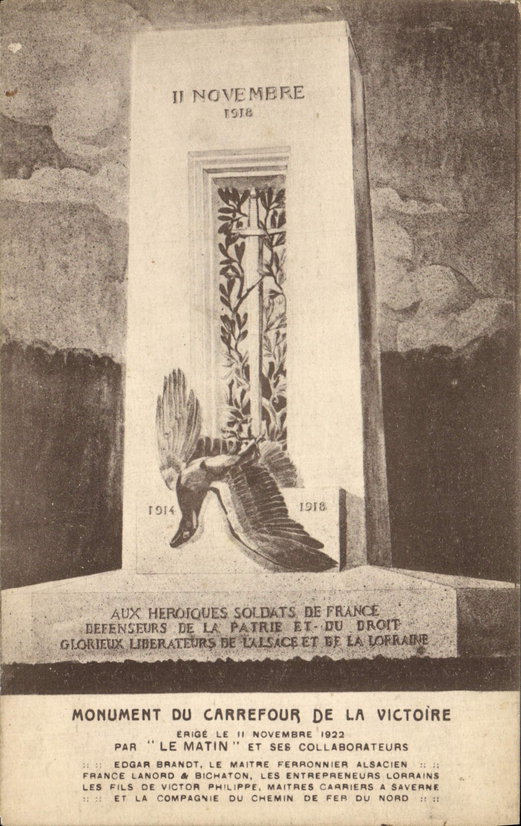 VINTAGE POSTCARD Monument of the Crossroads of the Victoire Militaria Eagle