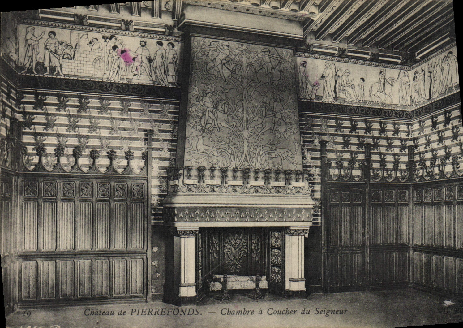 El castillo de la POSTAL de la VENDIMIA de Pierrefonds Chambre tiene Coucher del señor