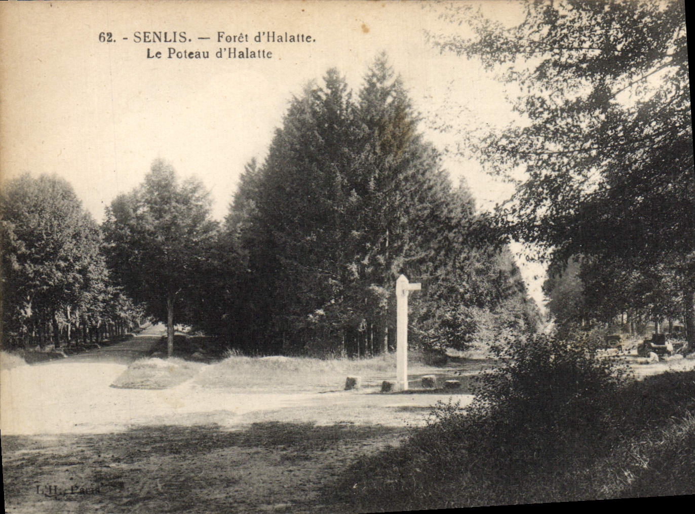 VINTAGE POSTCARD Senlis Drill of Halatte the Post of Halatte