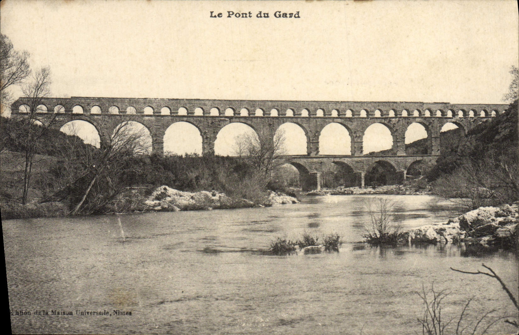 CPA Le Pont du Gard 