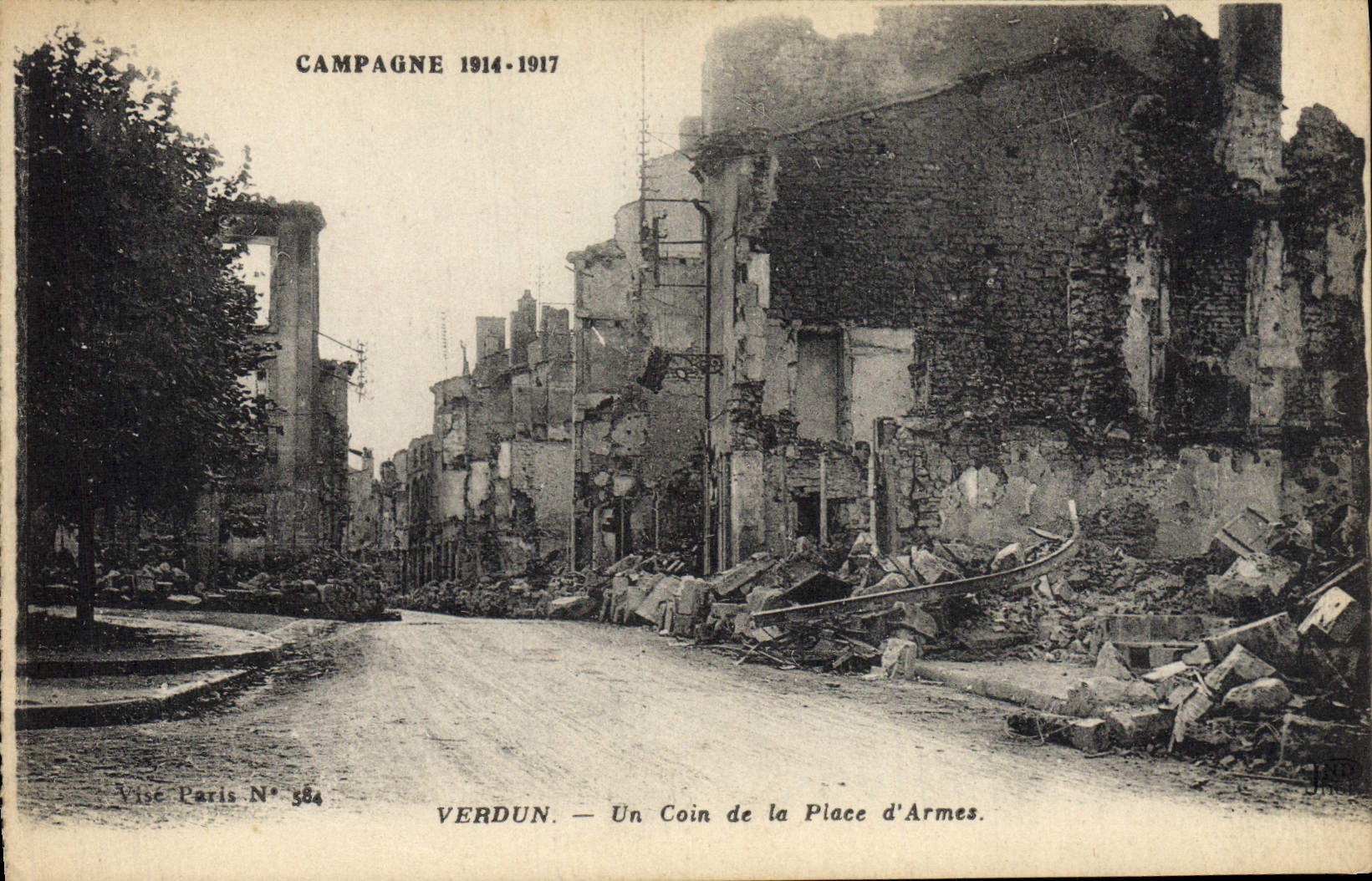 POSTAL Verdún de la VENDIMIA una esquina del lugar de las armas de Militaria