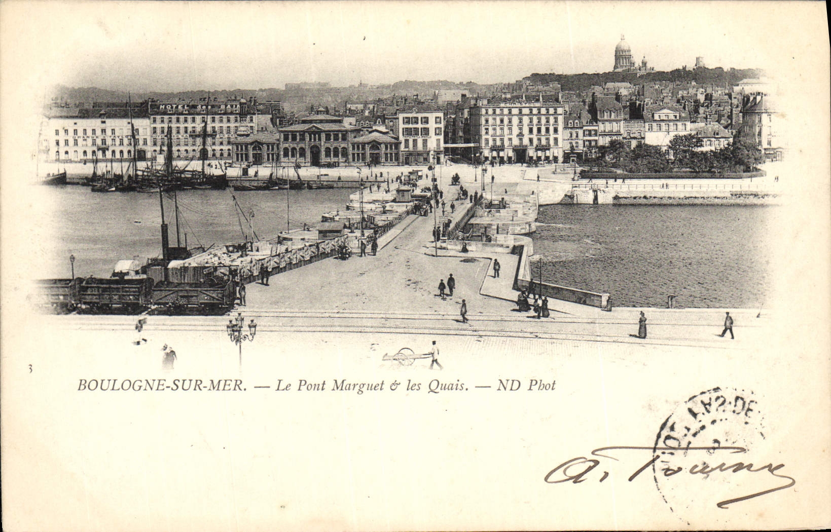 CPA Boulogne Sur Mer Le Pont Marguet les Quais