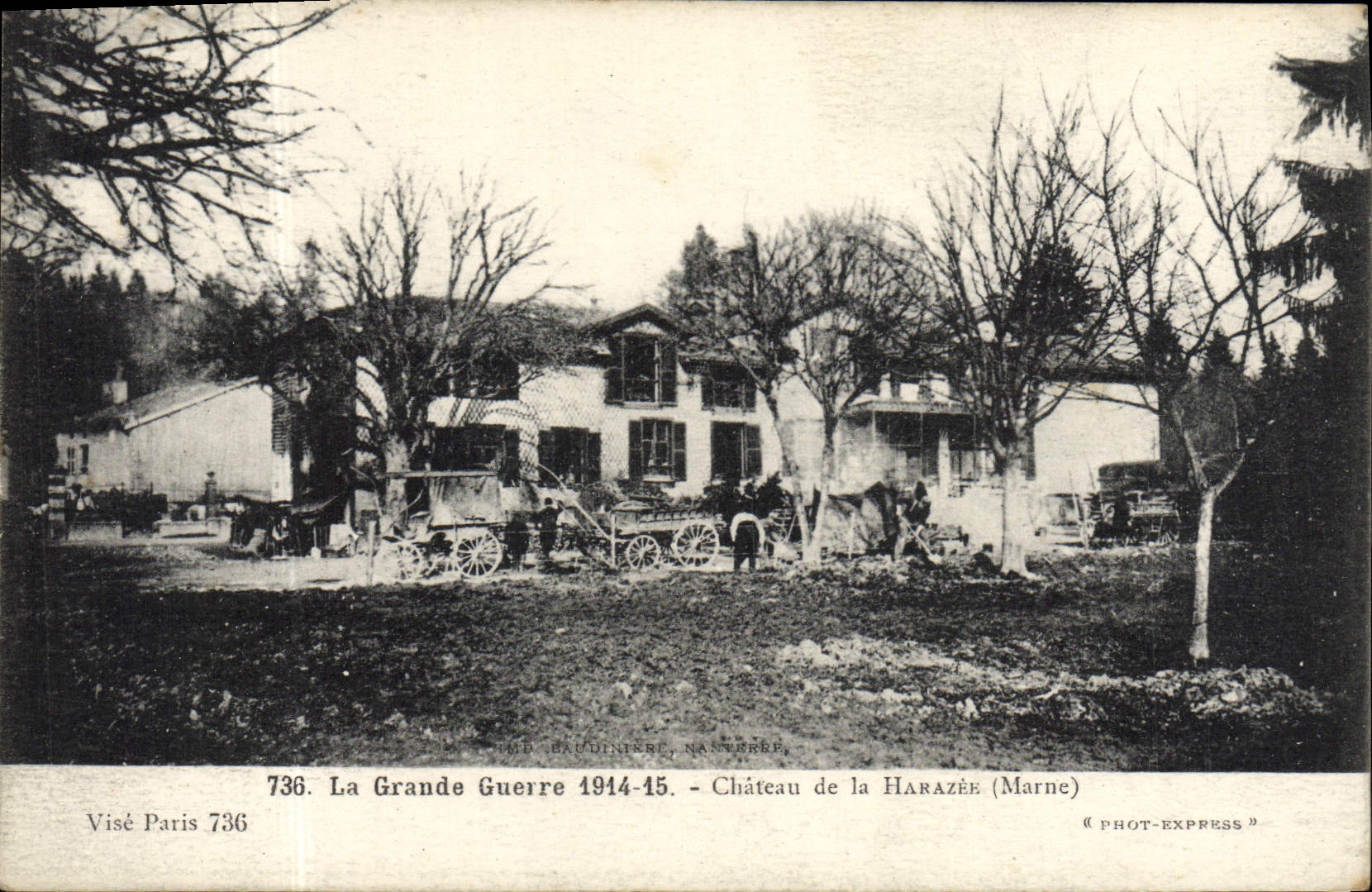 CPA Chateau de la Harazeee Militaria Attelage 