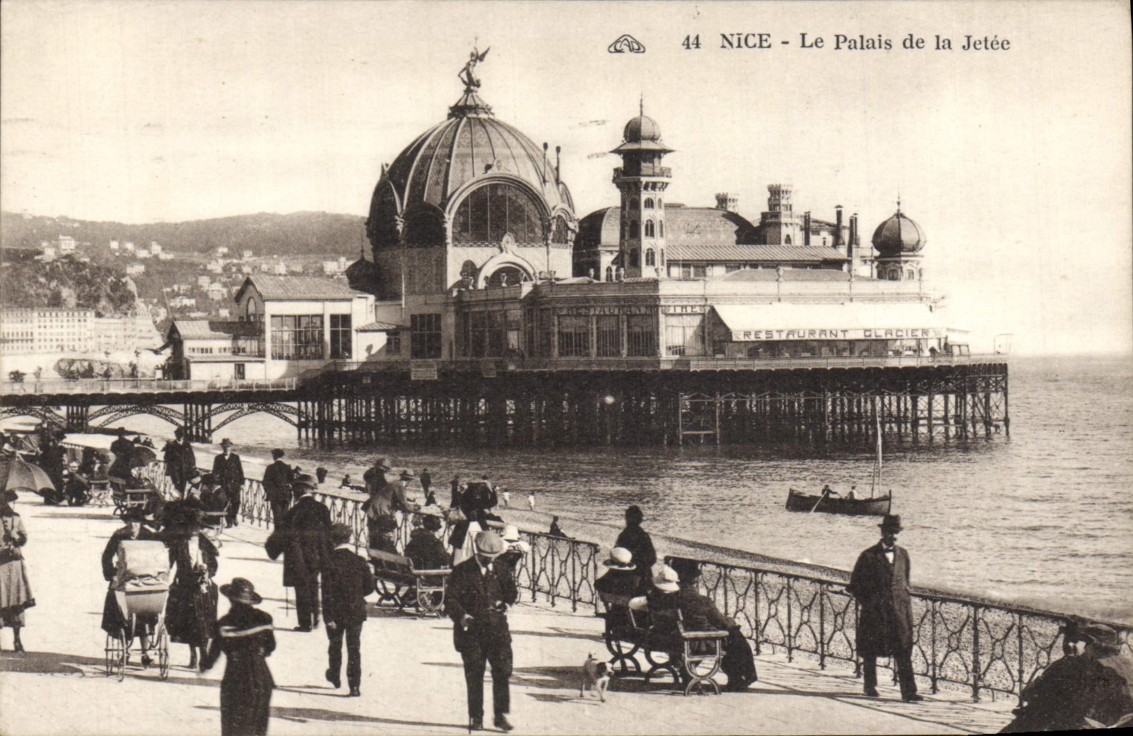 CPA Nice Le Palais de la Jetee