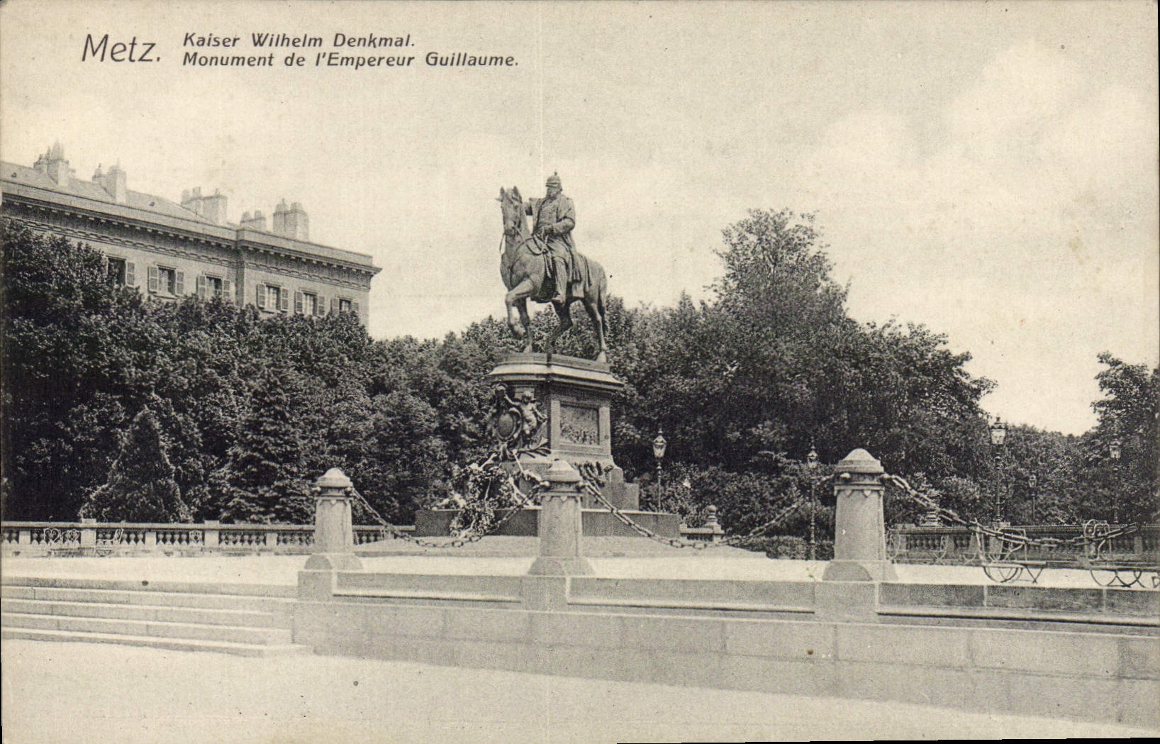 POSTAL Metz Kaiser Withelm Denkmal de la VENDIMIA