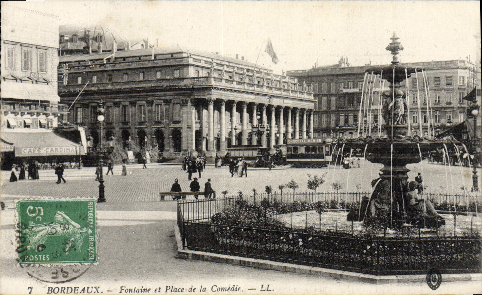VINTAGE POSTCARD Bordeaux Fountain and Place of the Comedy Tram