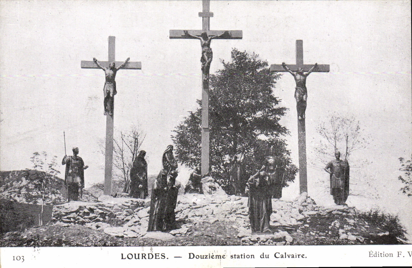 VINTAGE POSTCARD Heavy Twelfth Station of the Martyrdom