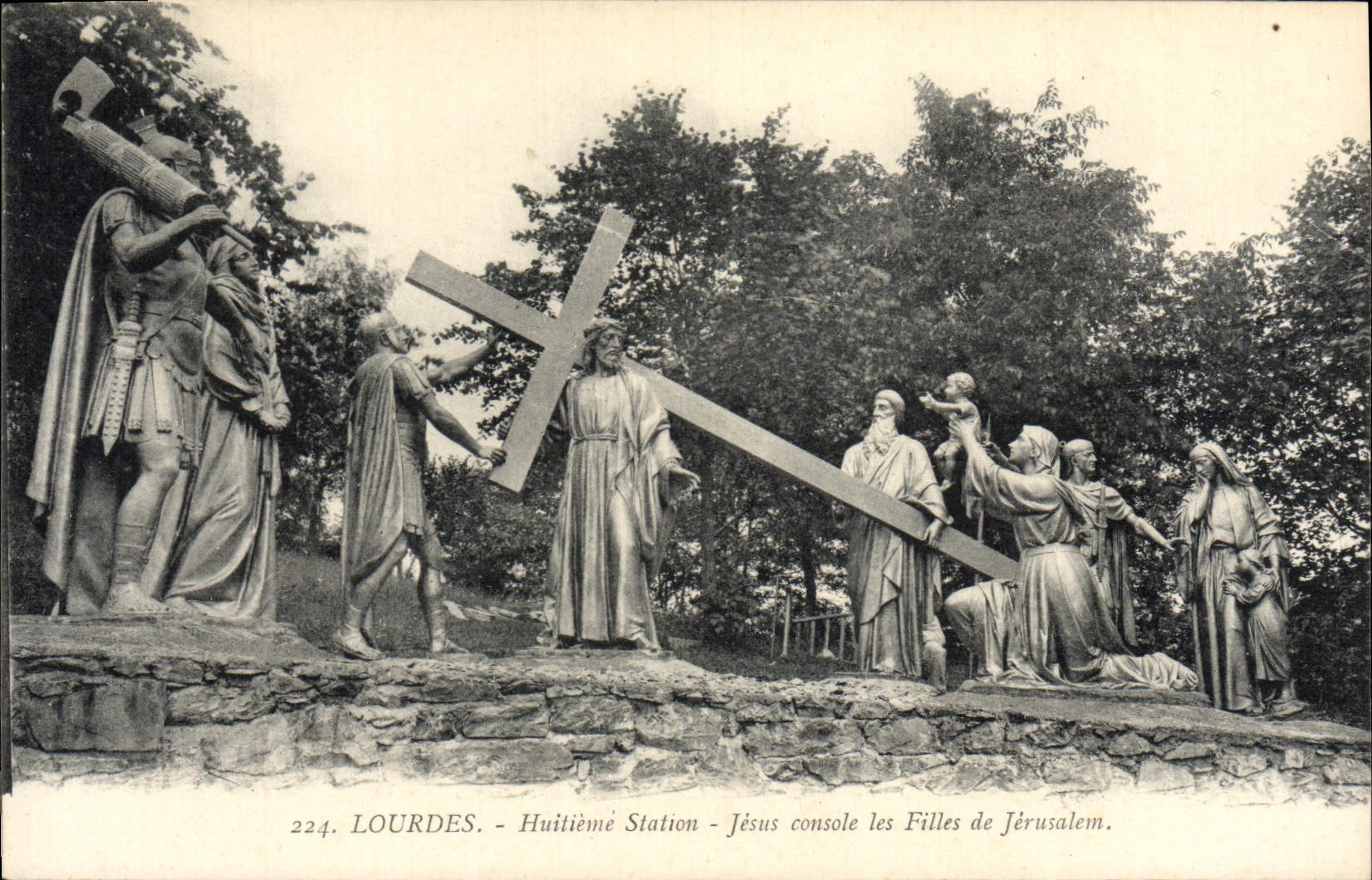 VINTAGE POSTCARD Lourdes Eighth Jesus Station comforts the Girls of Jerusalem