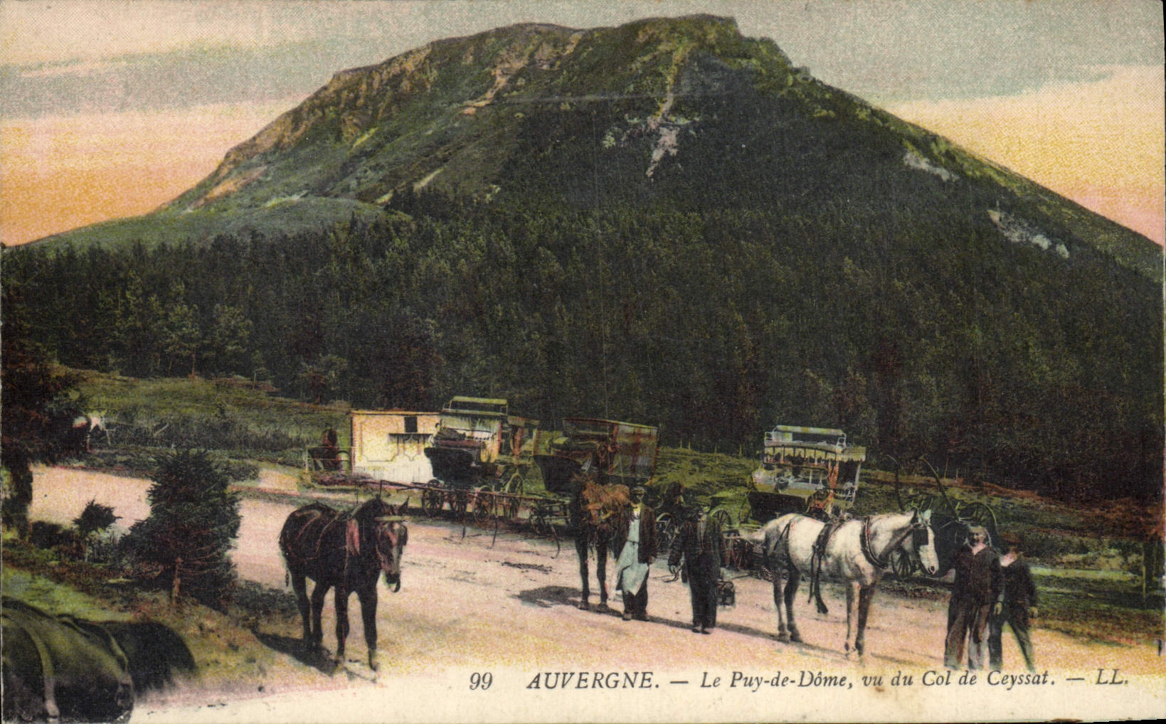 VINTAGE POSTCARD Auvergne Puy de Dome seen of the Collar of Ceyssat Barouche horse