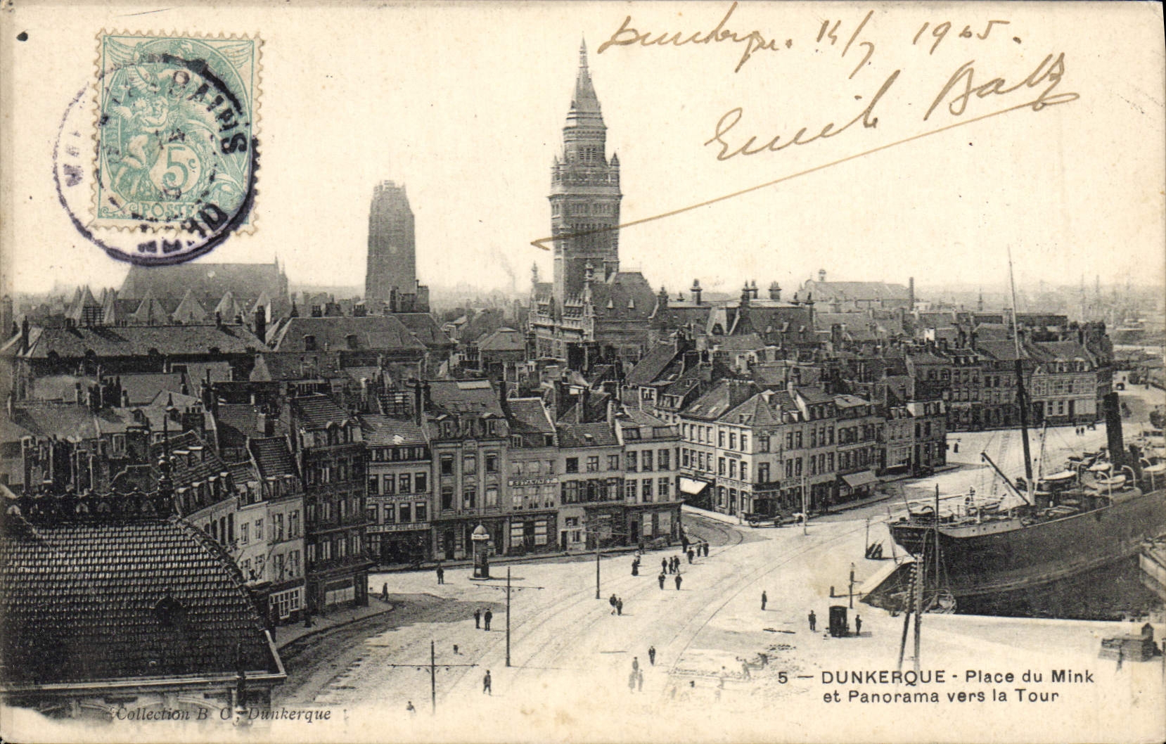 CPA Dunkerque Place du Mink et Panorama vers la Tour Bateau