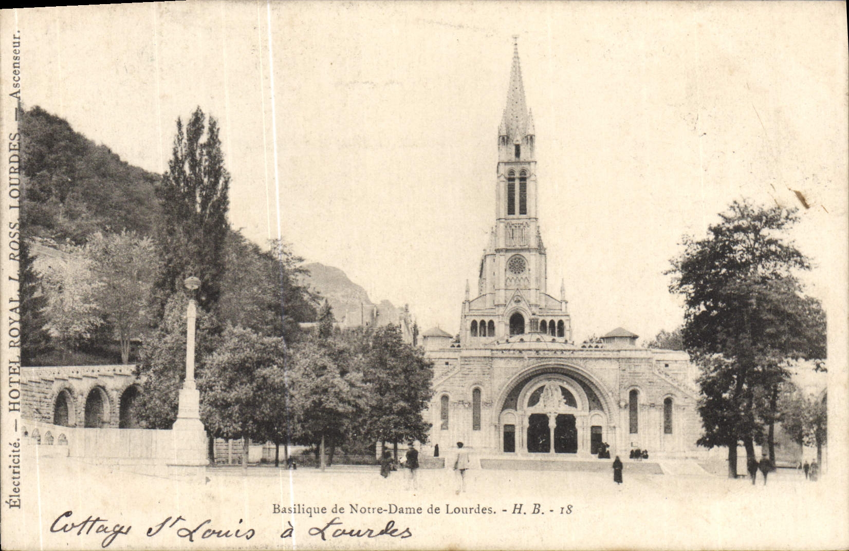 VINTAGE POSTCARD Heavy Basilica of Notre Dame