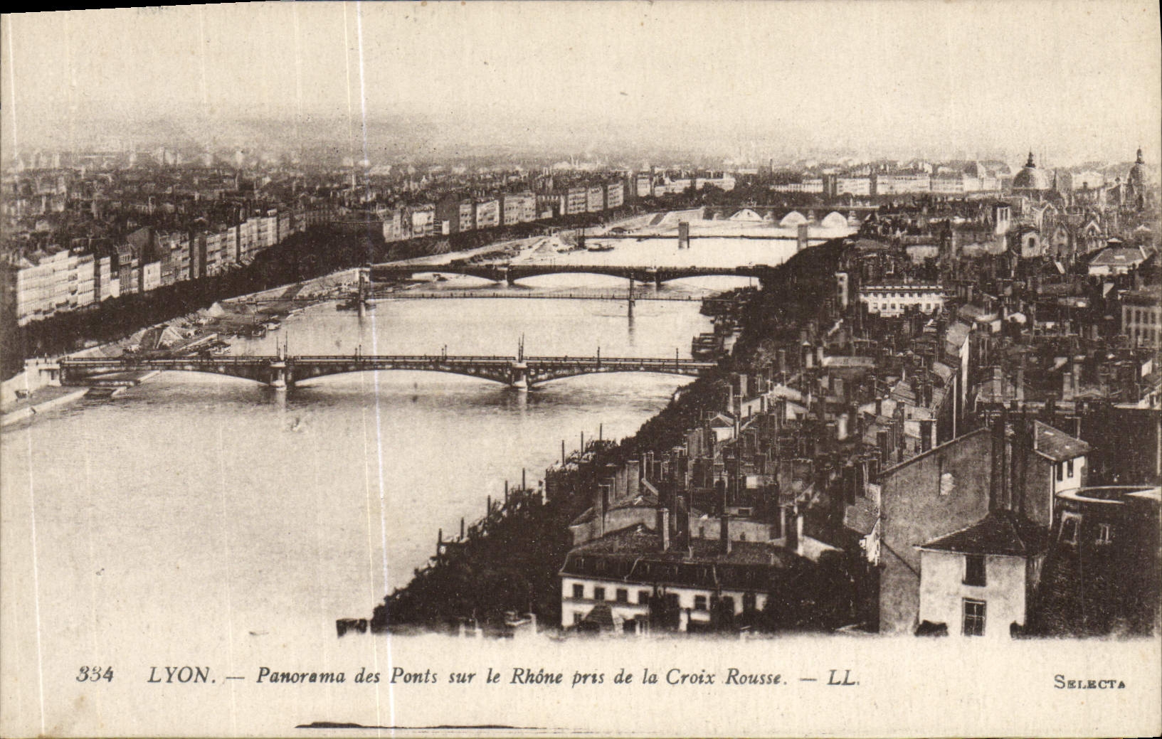 CPA Lyon Panorama des Ponts sur le Rhone pres de la Croix Rousse