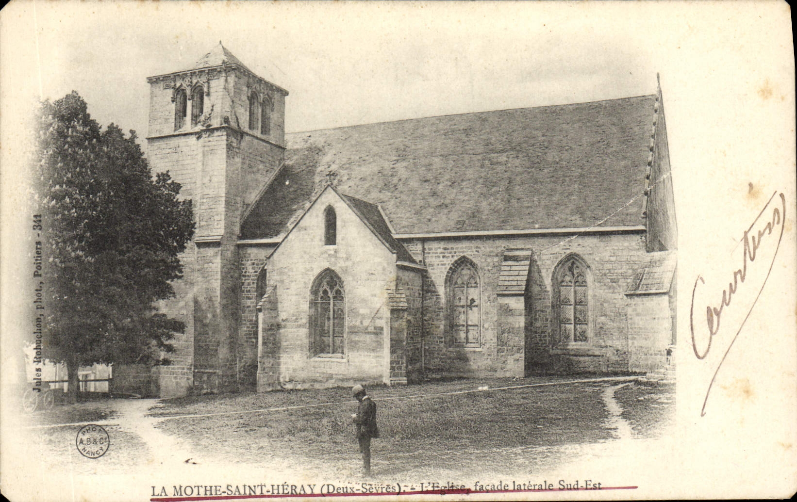 VINTAGE POSTCARD Holy Mothe Heray the Church side wall