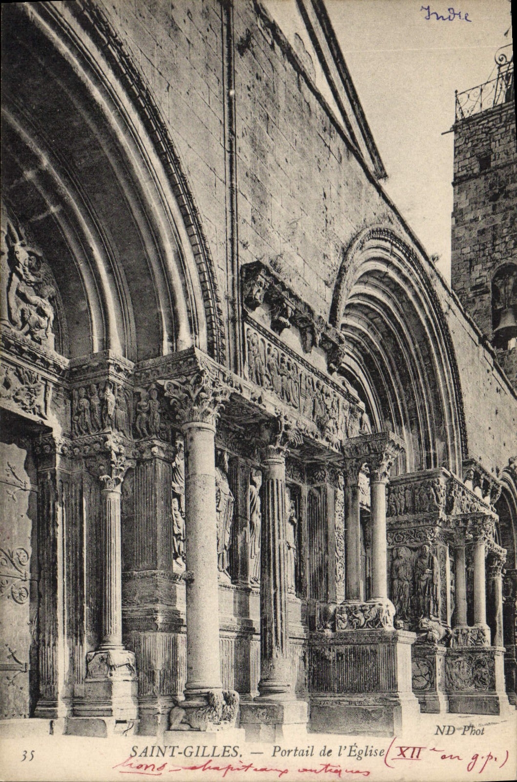 CPA Saint Gilles Portail de l'Eglise
