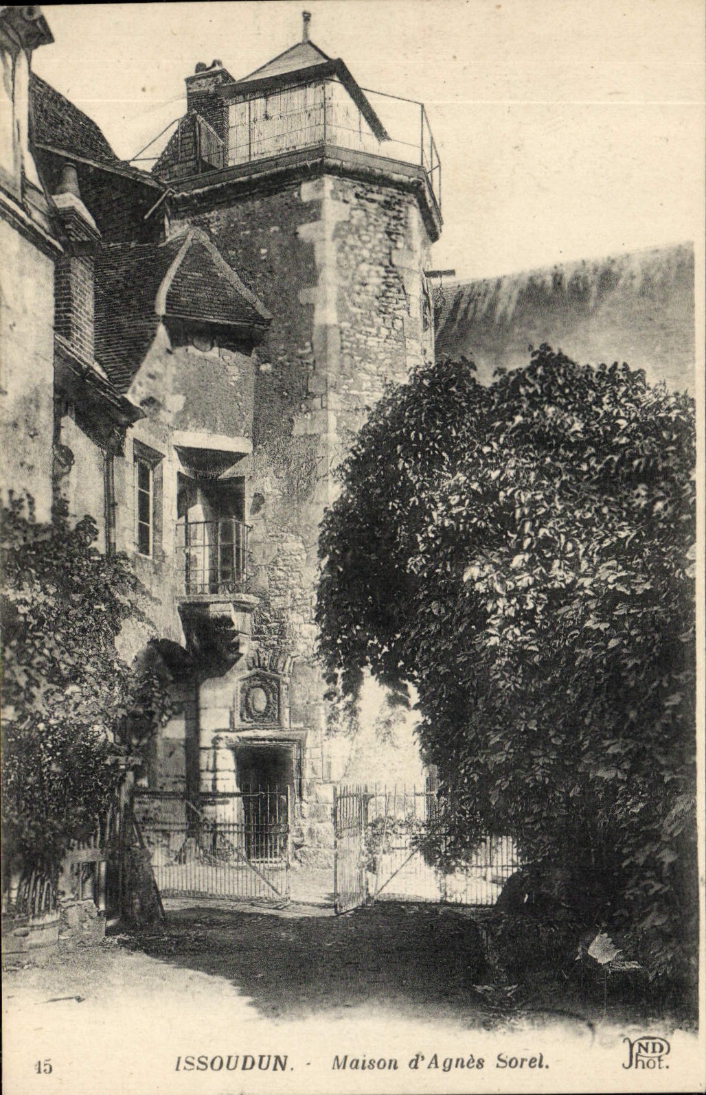 VINTAGE POSTCARD Issoudun House of Agnes Sorel