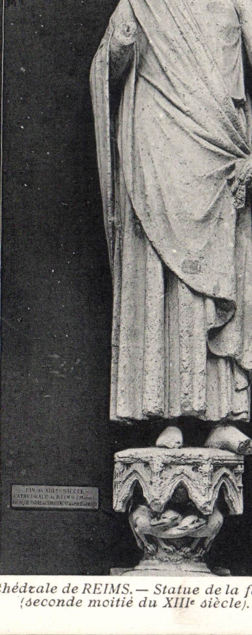CPA Cathedrale de Reims Statue de la facade occidentale