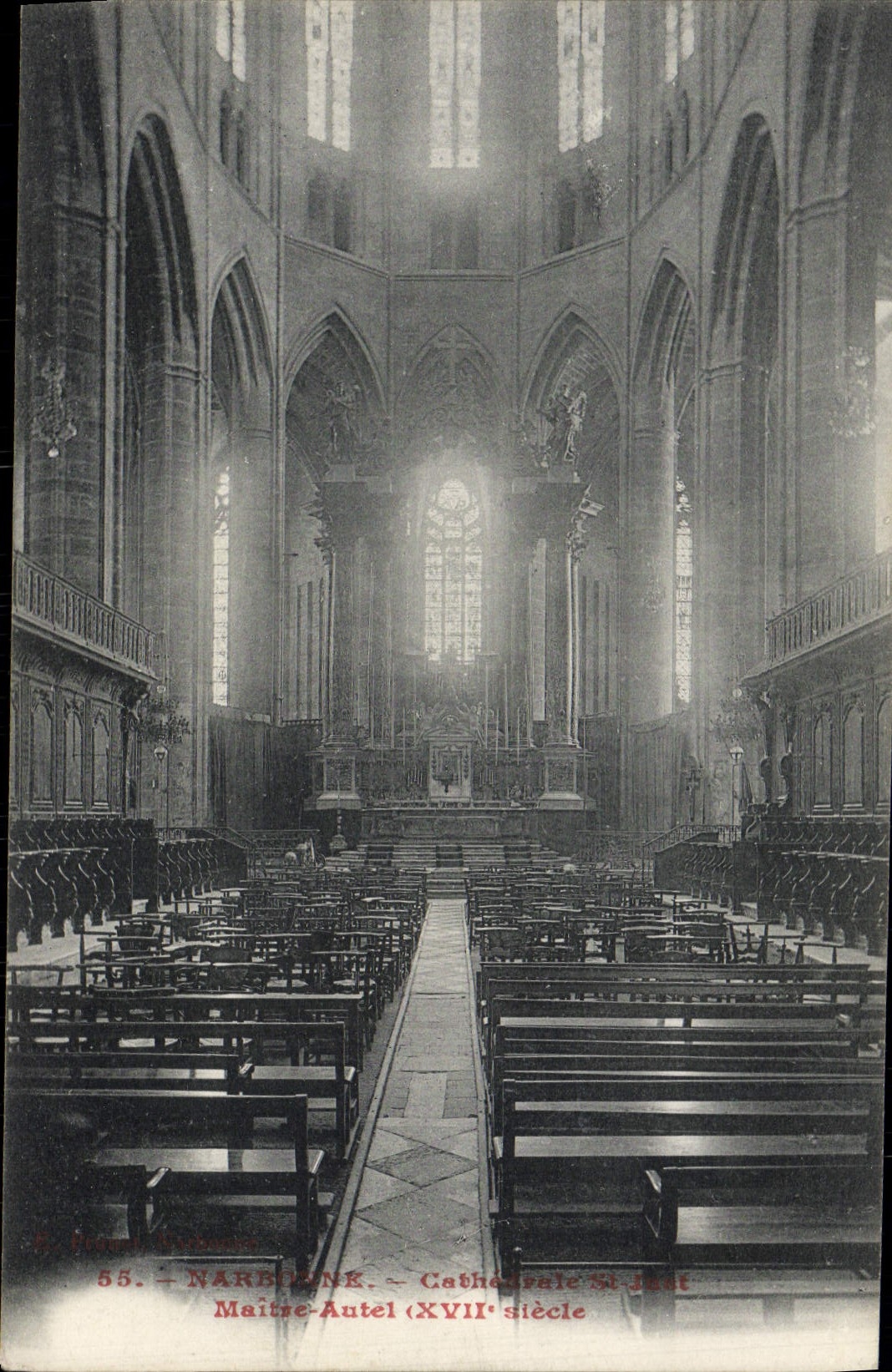 Puente del horno de la cañería de la catedral de Narbonne de la POSTAL de la VENDIMIA apenas Saint