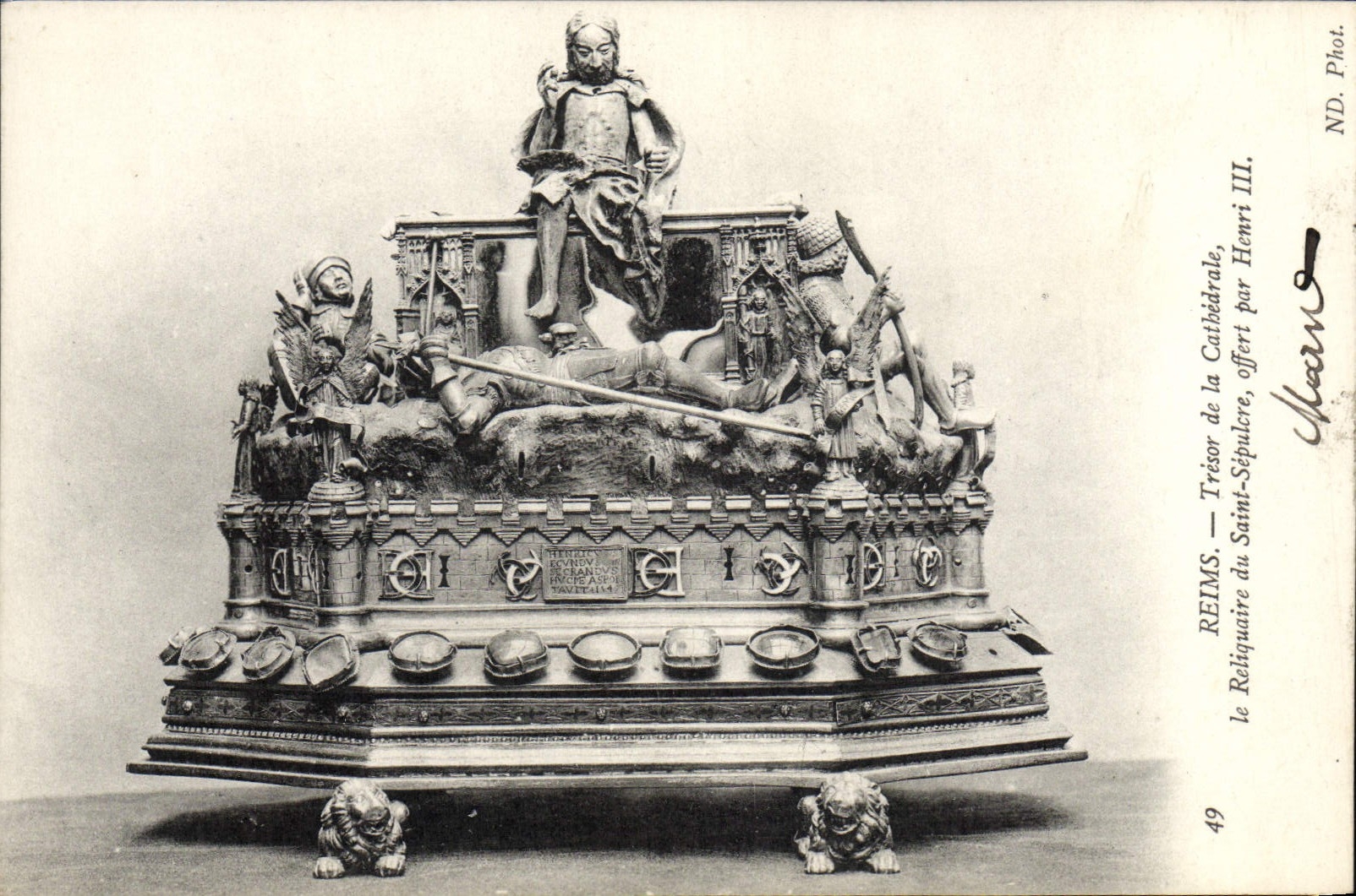 CPA Reims Tresor de la Cathedrale le reliquaire du Saint Sepulcre offert par Henri III