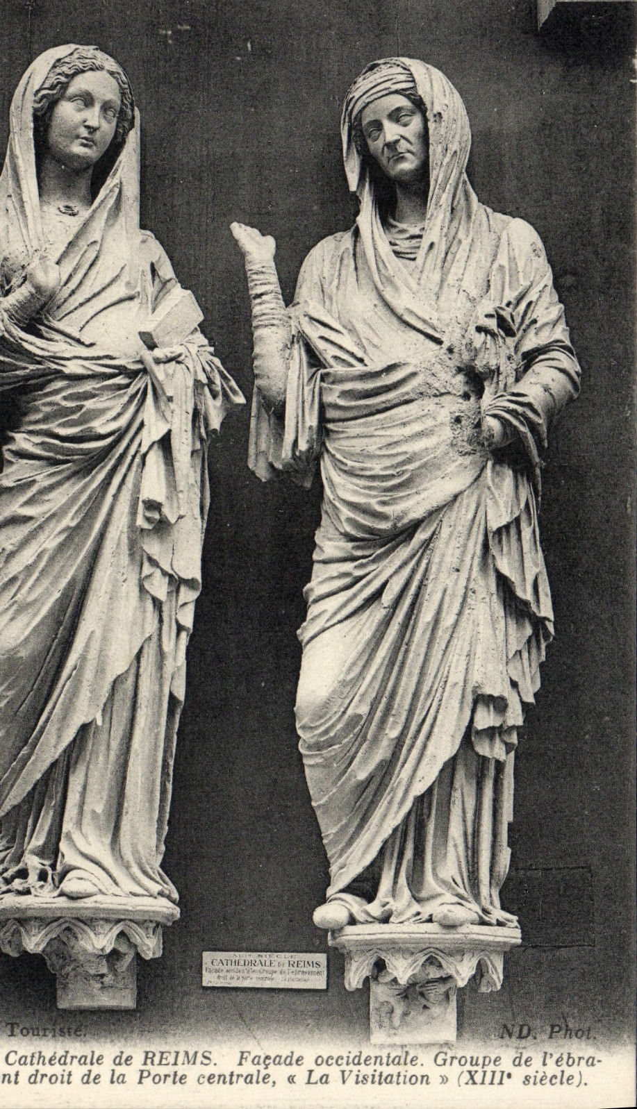 VINTAGE POSTCARD Cathedrale of Rheims Facade Western Groups splaying right-hand side of the central door the Visitation