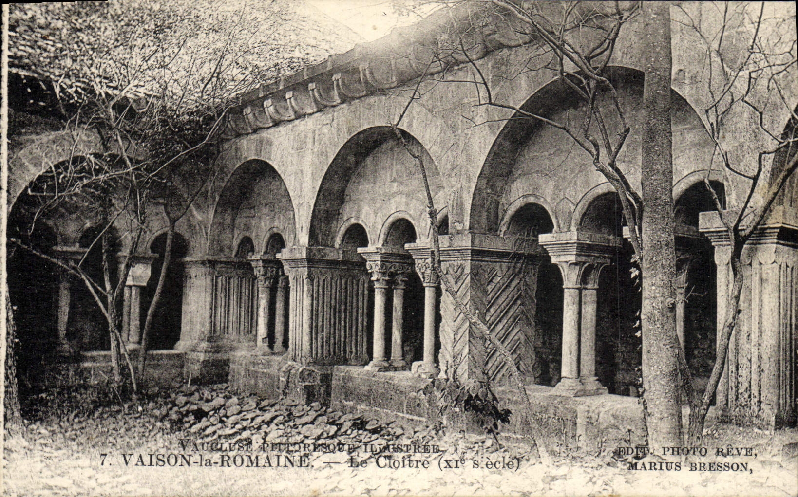 VINTAGE POSTCARD Vaison the Roman the Cloister