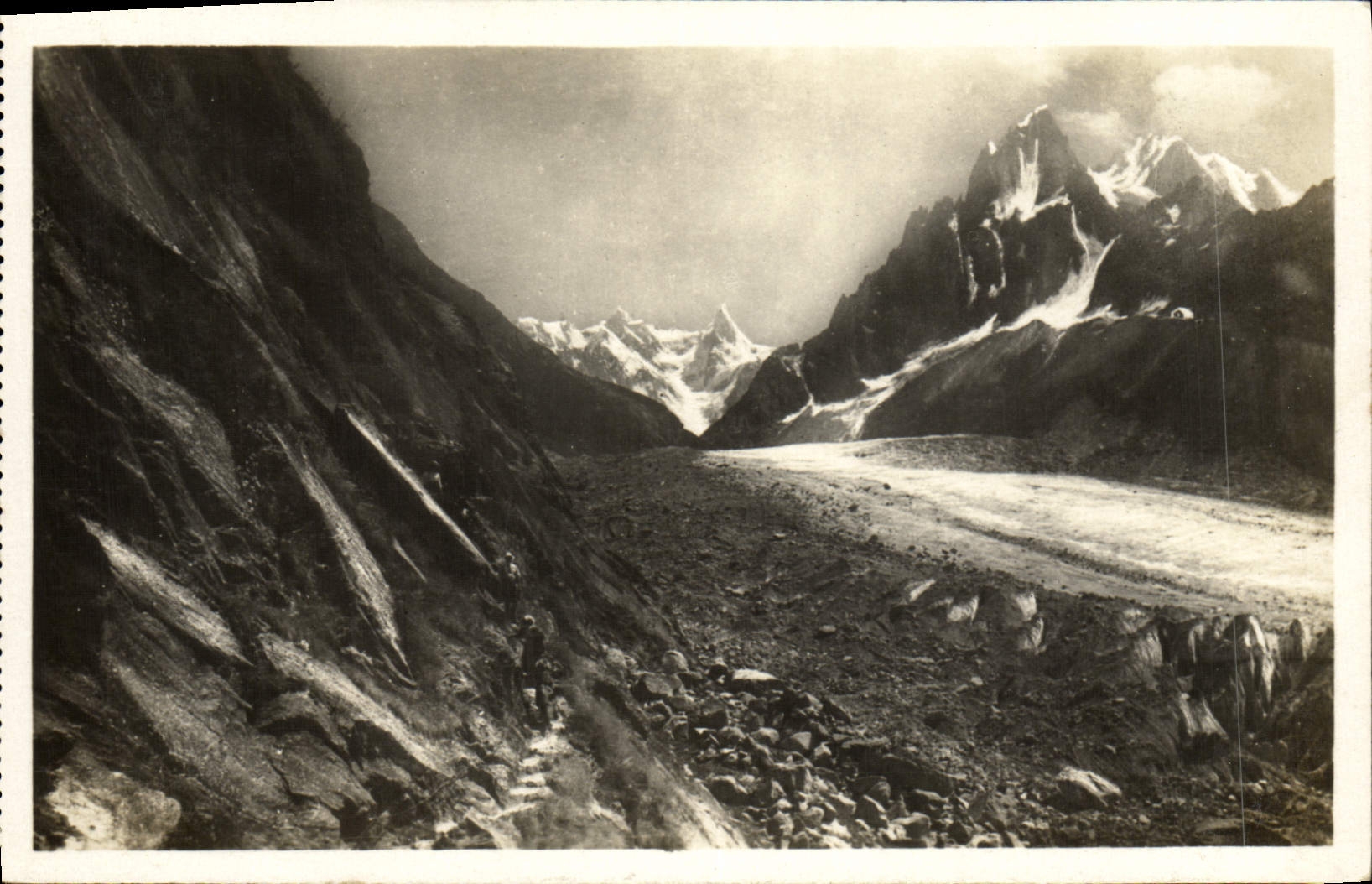 CPA Chamonix La Mer de Glace et le mauvais pas