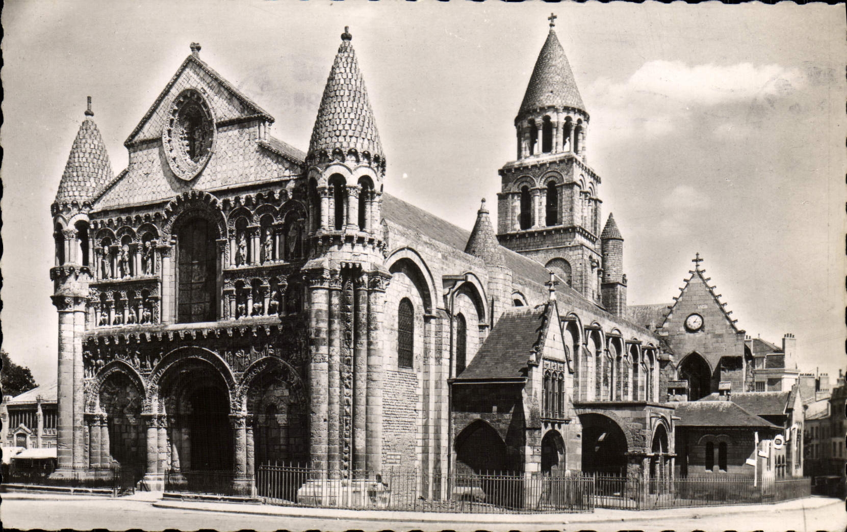 CPM Poitiers Eglise ND La Grande