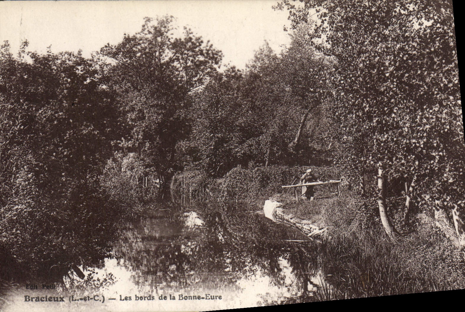 CPA Bracieux Les Bords De La Bonne Eure