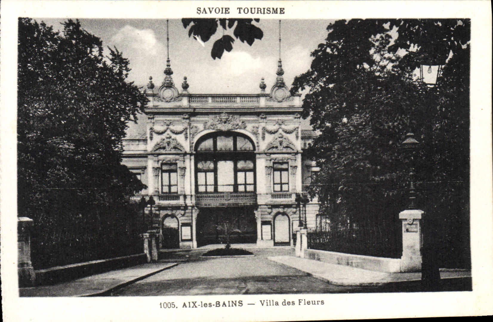 VINTAGE POSTCARD Aix Les Bains Villa Of the Flowers