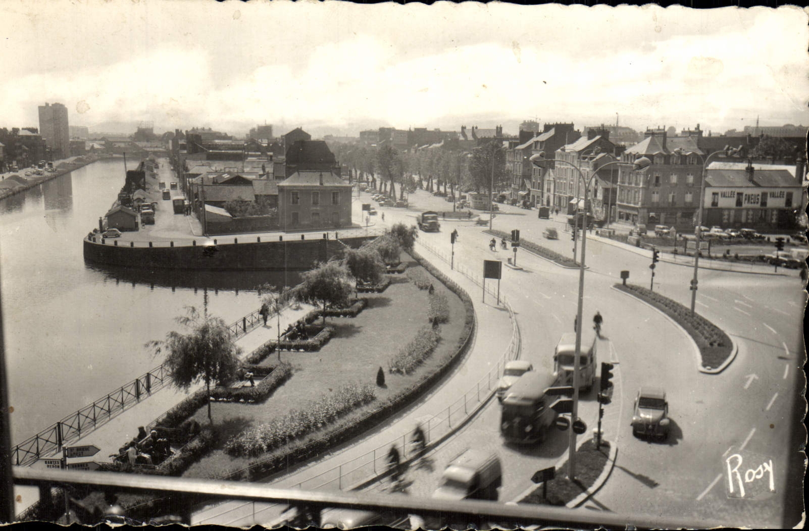 MODERN CARD Rennes the Avenue Of the Mall